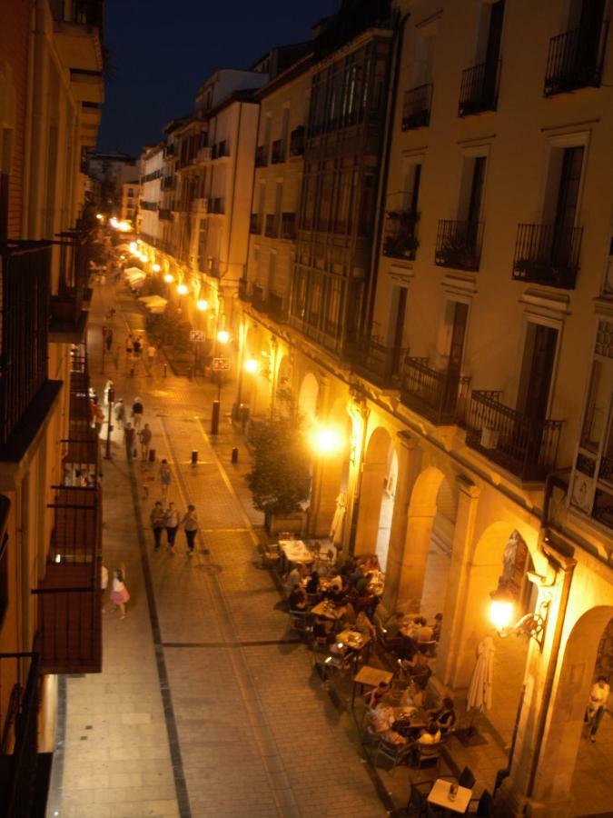 Apartamento Corazon De Portales Logroño Esterno foto